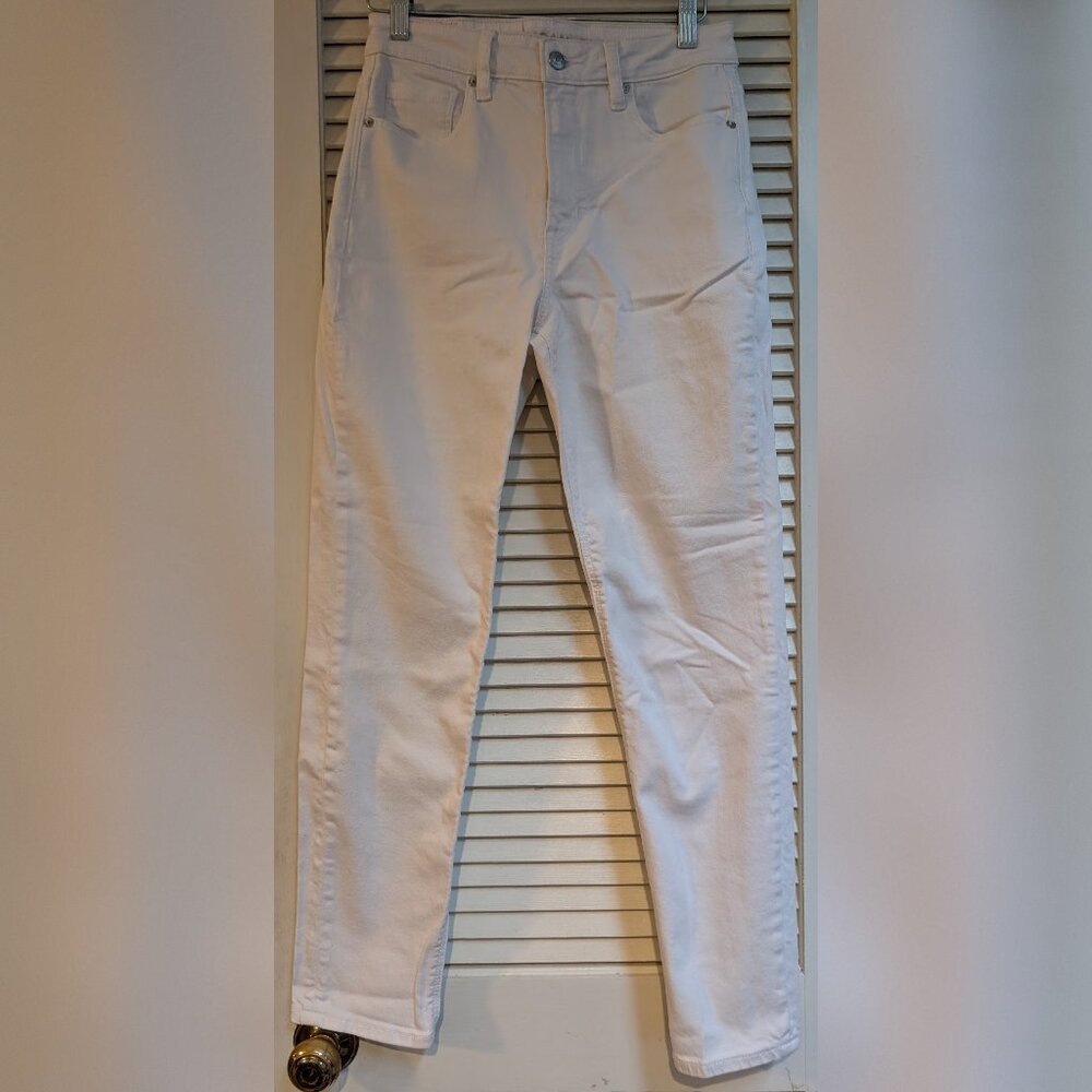 American Eagle White Stretch Mom Jeans | Size 2 Regular